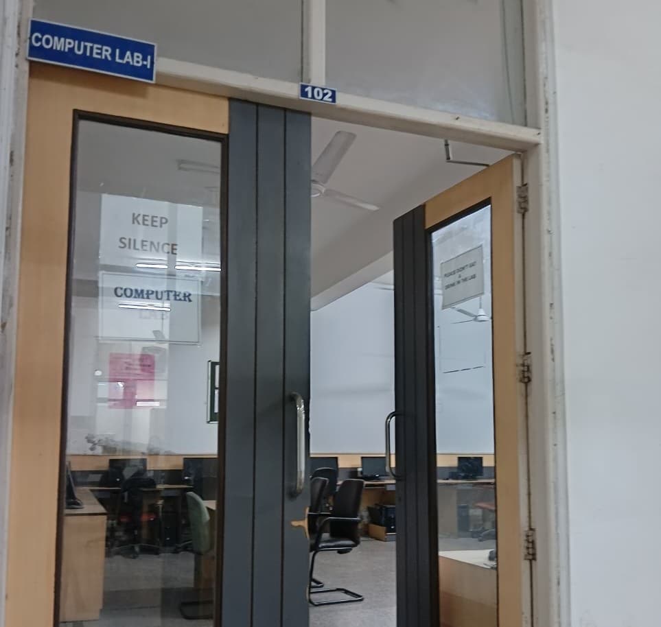 Rayat Bahra University Mohali Academic photo 12